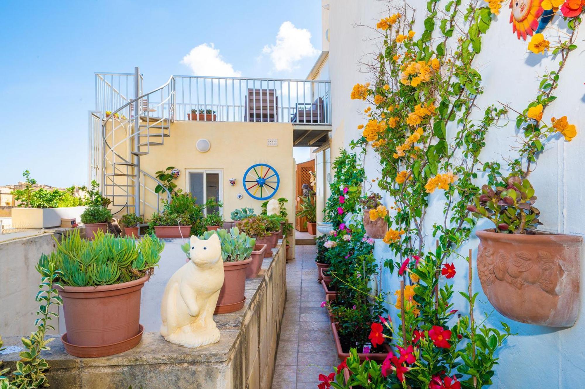 Valletta Apartments 19 ภายนอก รูปภาพ