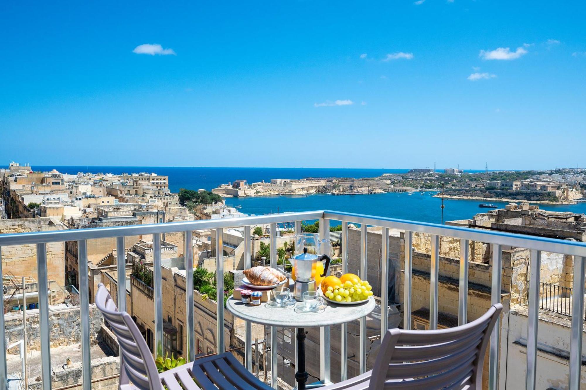 Valletta Apartments 19 ภายนอก รูปภาพ