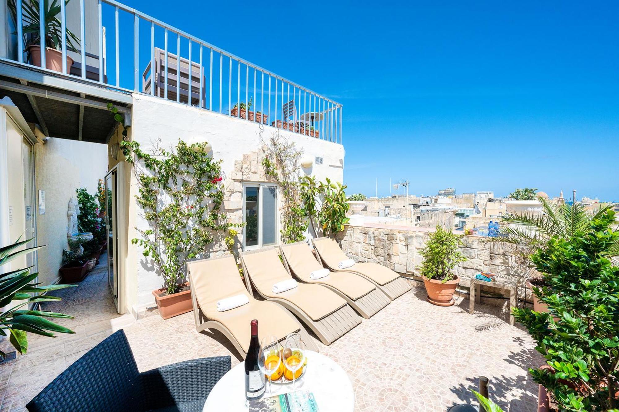 Valletta Apartments 19 ภายนอก รูปภาพ
