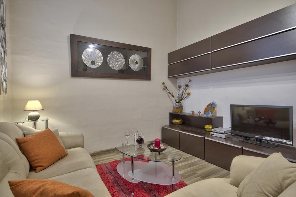 Valletta Apartments 19 ภายนอก รูปภาพ