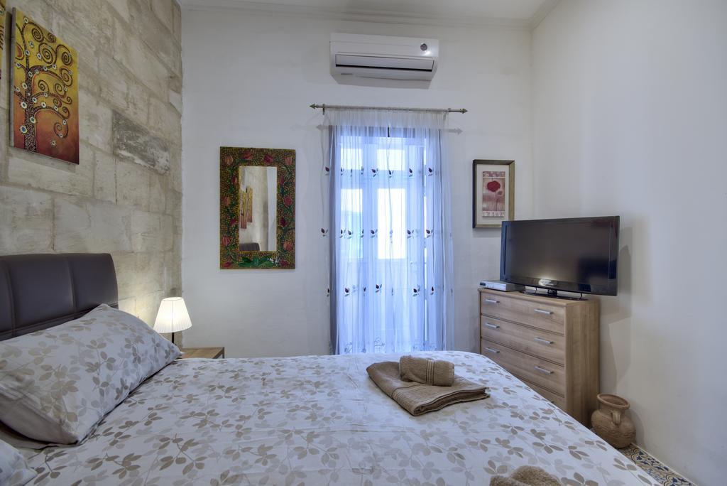 Valletta Apartments 19 ภายนอก รูปภาพ