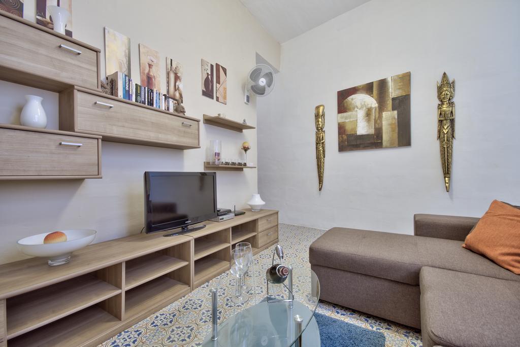 Valletta Apartments 19 ภายนอก รูปภาพ