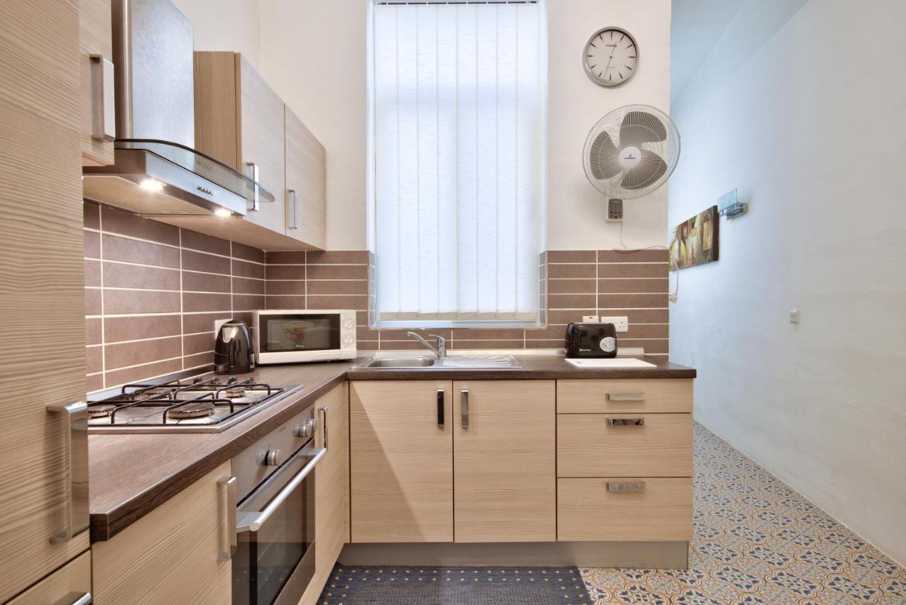 Valletta Apartments 19 ภายนอก รูปภาพ